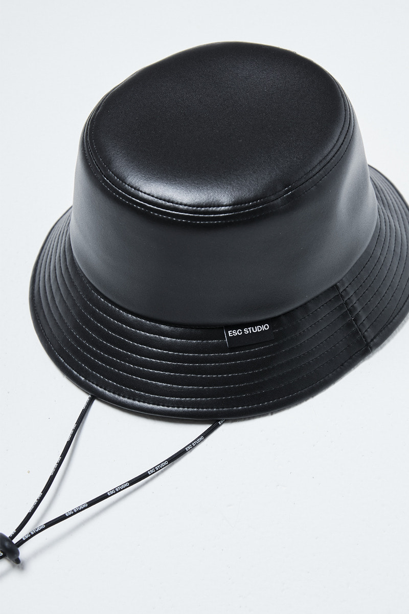 Leather bucket hat (black)